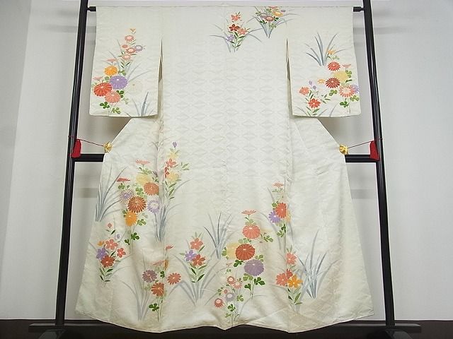 平和屋-こころ店■訪問着　駒刺繍　枝花文　金彩　着丈153cm　裄丈63cm　正絹　逸品　1B-wt930