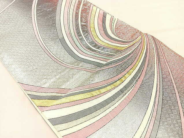 平和屋着物◎六通柄袋帯　唐織　吉祥文　金銀糸　正絹　逸品　BAAL4106if