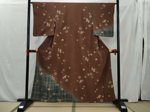 平和屋着物■訪問着 花蝶文 暈し染め 金彩 正絹 逸品 AAAU9141sw 平和屋着物■訪問着 花蝶文 暈し染め 金彩 正絹 逸品 AAAU9141sw