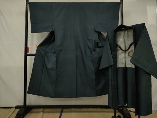 平和屋着物■男性 本場大島紬 アンサンブル 100亀甲 総詰め 正絹 逸品 AAAS1266ou 平和屋着物■男性 本場大島紬 アンサンブル 100亀甲 総詰め 正絹 逸品 AAAS1266ou