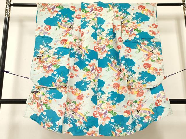 ■■■　サイズ　■■■ 【祝着】 身丈 102cm（肩から） 裄丈 49cm（肩上げ　4cm） 袖丈 70.5cm　縫込み 2cm 袖幅 30cm 前幅 20.5cm 後幅 27cm 着物縫いこみ 内揚げ 0cm （腰上げ　0cm） 裄 お袖側 約4.5cm　身頃側 約0cm ■■■　商品詳細　■■■ 着物【正絹】の 状態は接写画像のように表地所々・裏地・居敷当てに薄い汚れ、 両袖付に糸ホツレがございます。 大変上質な逸品になります。 お安く出品致しますので、是非この機会にいかがでしょうか？ ※アンティークになりますのでお品物の状態の感じ方には個人差がございます。ご理解の上でのご入札をお願い致します。 ■■■　注意事項　■■■ ■モニター発色の具合により色合いが異なる場合がございます。 ■寸法は多少の誤差が生じる場合がございますのでご了承ください。 ■縫込みの長さが左右非対称の場合は短い部分を記載しております。 左右非対称であってもご返品・お値引き等の保証は出来かねますので、ご了承の上ご購入をお願い致します。 ■シミ等のチェックには注意を払っておりますが、見落としがある場合もございますし、個人の見解も様々ですので神経質な方のご購入はお控えください。 ■箪笥に入っておりました着物や帯なので畳みシワや匂いがあるものもございます。 ■お休みは基本的に土日祝となりますが、その他臨時でお休みする場合がございますのでご了承ください。 ■商品の発送は平日のみの発送となります。 ■夜間と土曜、日曜日はお問い合わせの回答が遅れる場合がございます。 ■当店では、お直し、紋入れ、お手入れ等は承っておりません。 ■生地の状態（ヤケ、経年劣化等）によってはサイズ直しが出来ない場合がございます。 その点もどうかご了承のうえ、ご購入をお願いいたします。 ■弊社で取り扱う商品は一点ものにつき、時期や在庫状況に応じて金額が変更となる場合がございます。 ■検針は行っておりません。予めご了承いただきますようお願いいたします。 ■【洗える着物】と記載のある商品におきましては、商品お届け後に洗濯を行ってしまってからのご返品にはご対応しかねます。 念の為、専門店でのお手入れをお願いいたします。 ■写真に写っている物が全てになります。それ以外の付属品はございませんのでご了承ください。 ■着物のサイズ目安は下記を参考ください↓ ＜女性着物＞　お端折り次第で＋5cm　−1cmが着用可能サイズ 　例）身丈170cmの場合、身長160cm〜175cm ＜男性着物＞　身丈＋約25cm〜27cm程が適応身長 　例）身丈155cmの場合、身長180〜182cm