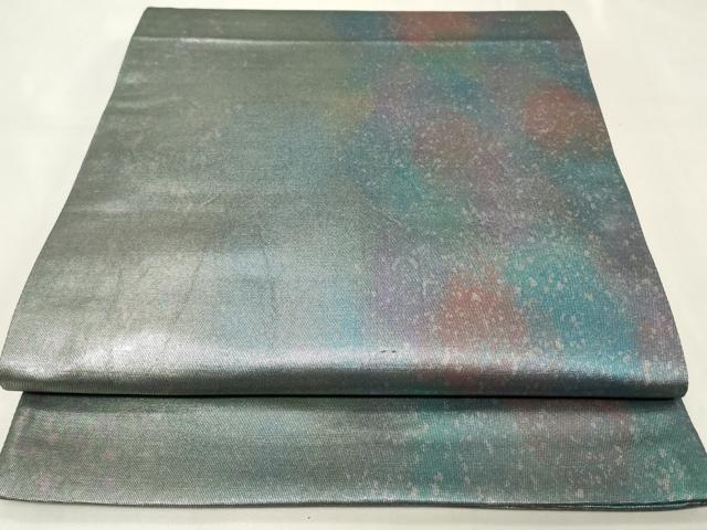 ■■■　サイズ　■■■ 長さ 426cm 幅 31.5cm程 ■■■　商品詳細　■■■ 【正絹】 詳細に関しましては、画像をご確認ください。 大変上質な逸品になります。 お安く出品致しますので、是非この機会にいかがでしょうか？ ■■■　注意事項　■■■ ■モニター発色の具合により色合いが異なる場合がございます。 ■寸法は多少の誤差が生じる場合がございますのでご了承ください。 ■縫込みの長さが左右非対称の場合は短い部分を記載しております。 左右非対称であってもご返品・お値引き等の保証は出来かねますので、ご了承の上ご購入をお願い致します。 ■シミ等のチェックには注意を払っておりますが、見落としがある場合もございますし、個人の見解も様々ですので神経質な方のご購入はお控えください。 ■箪笥に入っておりました着物や帯なので畳みシワや匂いがあるものもございます。 ■お休みは基本的に土日祝となりますが、その他臨時でお休みする場合がございますのでご了承ください。 ■商品の発送は平日のみの発送となります。 ■夜間と土曜、日曜日はお問い合わせの回答が遅れる場合がございます。 ■当店では、お直し、紋入れ、お手入れ等は承っておりません。 ■生地の状態（ヤケ、経年劣化等）によってはサイズ直しが出来ない場合がございます。 その点もどうかご了承のうえ、ご購入をお願いいたします。 ■弊社で取り扱う商品は一点ものにつき、時期や在庫状況に応じて金額が変更となる場合がございます。 ■検針は行っておりません。予めご了承いただきますようお願いいたします。 ■【洗える着物】と記載のある商品におきましては、商品お届け後に洗濯を行ってしまってからのご返品にはご対応しかねます。 念の為、専門店でのお手入れをお願いいたします。 ■着物のサイズ目安は下記を参考ください↓ ＜女性着物＞　お端折り次第で＋5cm　−1cmが着用可能サイズ 　例）身丈170cmの場合、身長160cm〜175cm ＜男性着物＞　身丈＋約25cm〜27cm程が適応身長 　例）身丈155cmの場合、身長180〜182cm