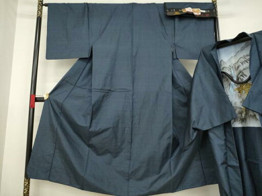 平和屋着物●男性 本場大島紬 アンサンブル 手織り 100亀甲 総詰め 川畑春廣作 証紙付き 正絹 逸品 AABA3336ck 平和屋着物●男性 本場大島紬 アンサンブル 手織り 100亀甲 総詰め 川畑春廣作 証紙付き 正絹 逸品 AABA3336ck