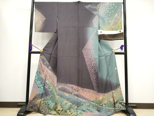 平和屋本店■極上 十日町 名門 滝泰謹製 中国三大刺繍 相良刺繍 訪問着 朧染 襲絞り 舞花文 金通し地 反端付 逸品 CYAA1591s5 平和屋本店■極上 十日町 名門 滝泰謹製 中国三大刺繍 相良刺繍 訪問着 朧染 襲絞り 舞花文 金通し地 反端付 逸品 CYAA1591s5