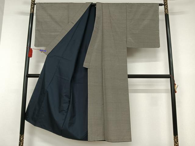 平和屋着物●男性　本場大島紬　格子　正絹　逸品　未使用　AAAV9090np