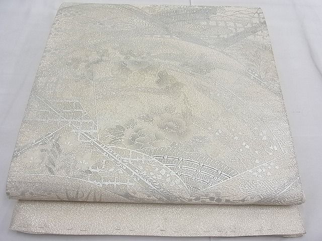 平和屋着物■太鼓柄袋帯　地紙吉祥花文　銀彩　逸品　n-mz8698