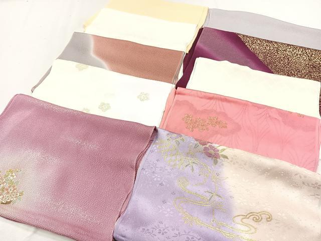 ■■■　商品詳細　■■■ 【正絹】 状態は特に目立ったシミ汚れなどもなく大変良い状態です。 大変上質な極上の逸品になります。 お安く出品致しますので、 ■■■　注意事項　■■■ ■モニター発色の具合により色合いが異なる場合がございます。 ■寸法は多少の誤差が生じる場合がございますのでご了承ください。 ■縫込みの長さが左右非対称の場合は短い部分を記載しております。 左右非対称であってもご返品・お値引き等の保証は出来かねますので、ご了承の上ご購入をお願い致します。 ■シミ等のチェックには注意を払っておりますが、見落としがある場合もございますし、個人の見解も様々ですので神経質な方のご購入はお控えください。 ■箪笥に入っておりました着物や帯なので畳みシワや匂いがあるものもございます。 ■お休みは基本的に土日祝となりますが、その他臨時でお休みする場合がございますのでご了承ください。 ■商品の発送は平日のみの発送となります。 ■夜間と土曜、日曜日はお問い合わせの回答が遅れる場合がございます。 ■当店では、お直し、紋入れ、お手入れ等は承っておりません。 ■生地の状態（ヤケ、経年劣化等）によってはサイズ直しが出来ない場合がございます。 その点もどうかご了承のうえ、ご購入をお願いいたします。 ■弊社で取り扱う商品は一点ものにつき、時期や在庫状況に応じて金額が変更となる場合がございます。 ■検針は行っておりません。予めご了承いただきますようお願いいたします。 ■【洗える着物】と記載のある商品におきましては、商品お届け後に洗濯を行ってしまってからのご返品にはご対応しかねます。 念の為、専門店でのお手入れをお願いいたします。 ■着物のサイズ目安は下記を参考ください↓ ＜女性着物＞　お端折り次第で＋5cm　−1cmが着用可能サイズ 　例）身丈170cmの場合、身長160cm〜175cm ＜男性着物＞　身丈＋約25cm〜27cm程が適応身長 　例）身丈155cmの場合、身長180〜182cm