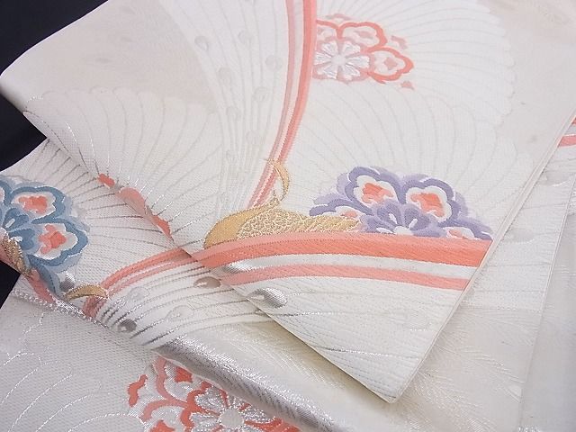 平和屋着物■六通柄袋帯 唐織 孔雀花文 金銀糸 正絹 逸品 A-az4552