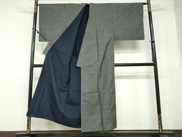 平和屋着物●男性　本場大島紬　100亀甲　総詰め　正絹　逸品　DABB0046ud