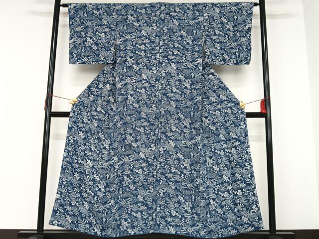 平和屋着物■上質な小紋　藍　型染め　地紙草花文　鬼しぼ縮緬　正絹　逸品　AAAM7304oa