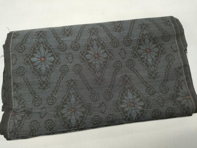 平和屋着物▼本場大島紬　反物　着尺　花菱文　逸品　未使用　DAAY0845we