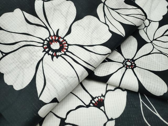 平和屋着物∴夏物　浴衣　綿紅梅　舞花尽くし　黒地　綿　逸品　CABD2530ng