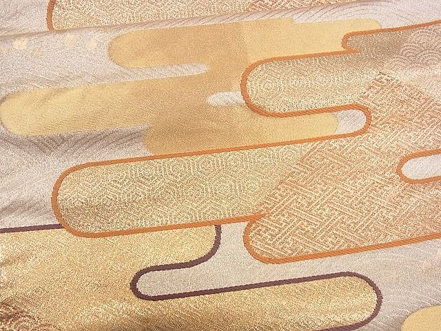 平和屋着物■六通柄袋帯　唐織　エ霞文　金糸　三越扱い　逸品　eg0790