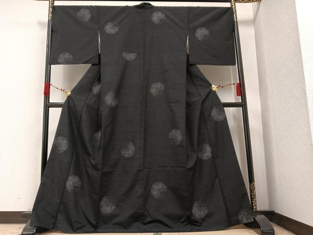 平和屋着物●上質な紬　雪輪文様　80亀甲　正絹　逸品　AAAV9396ph