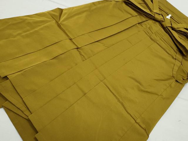 ■■■　サイズ　■■■ 紐下丈　約77cm ■■■　商品詳細　■■■ 【化繊】 状態は接写画像のように表地所々に汚れがございますので ぜひお手入れをされてお召しになられてはいかがでしょうか。 お安く出品致しますので、是非この機会にいかがでし...