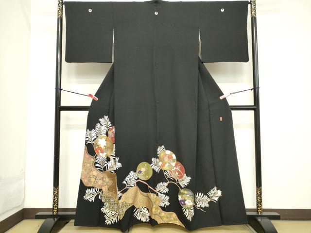 平和屋着物■豪華黒留袖　作家物　駒刺繍　松葉花丸文　金彩　正絹　逸品　DABB8615cd