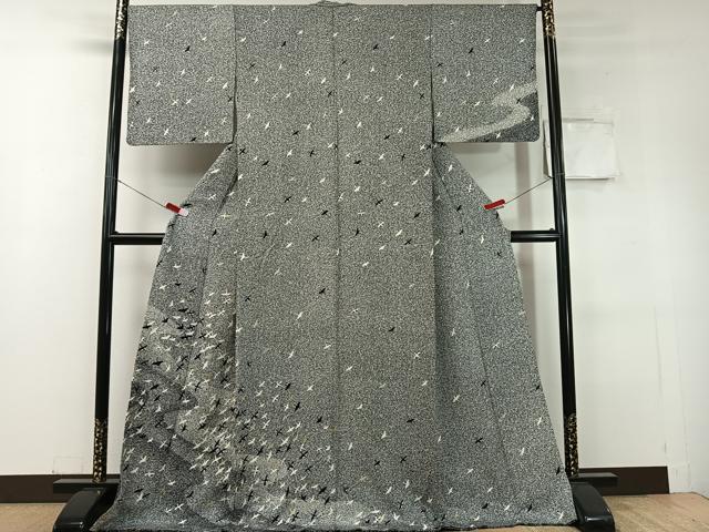 平和屋着物●訪問着　群れ鶴　たたき染め　金銀彩　ロング丈　正絹　逸品　CABC9832vp