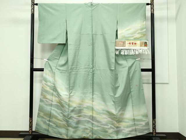 平和屋本店■極上　石川県指定無形文化財　牛首紬　白山工房　手織り　訪問着　霞文　山葵色地　証紙付..