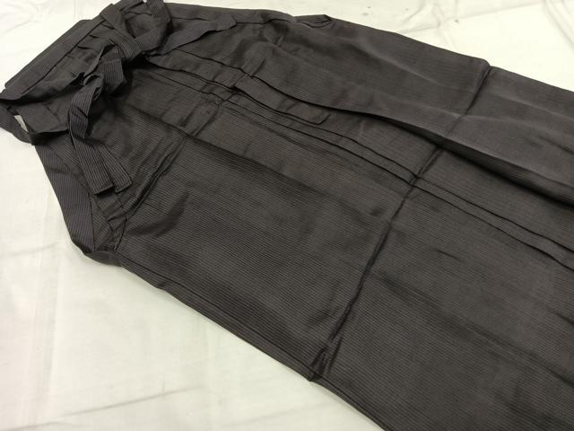 平和屋着物＊夏物　男性　馬乗り袴　紗　縞　正絹　逸品　AABF5732fy