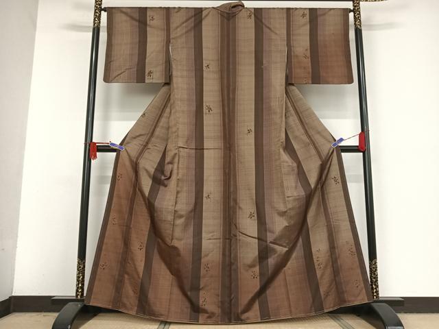 平和屋着物●本場染大島紬　草花間道　正絹　逸品　未使用　AAAV9109np