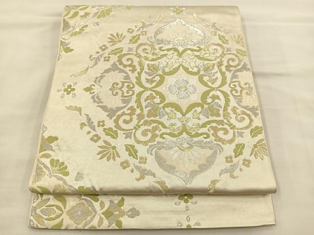 ■■■　サイズ　■■■ 長さ 420cm 幅 31cm程 ■■■　商品詳細　■■■ 【正絹・芯なし】 詳細に関しましては、画像をご確認ください。 大変上質な逸品になります。 お安く出品致しますので、是非この機会にいかがでしょうか？ ■■■　注意事項　■■■ ■モニター発色の具合により色合いが異なる場合がございます。 ■寸法は多少の誤差が生じる場合がございますのでご了承ください。 ■縫込みの長さが左右非対称の場合は短い部分を記載しております。 左右非対称であってもご返品・お値引き等の保証は出来かねますので、ご了承の上ご購入をお願い致します。 ■シミ等のチェックには注意を払っておりますが、見落としがある場合もございますし、個人の見解も様々ですので神経質な方のご購入はお控えください。 ■箪笥に入っておりました着物や帯なので畳みシワや匂いがあるものもございます。 ■お休みは基本的に土日祝となりますが、その他臨時でお休みする場合がございますのでご了承ください。 ■商品の発送は平日のみの発送となります。 ■夜間と土曜、日曜日はお問い合わせの回答が遅れる場合がございます。 ■当店では、お直し、紋入れ、お手入れ等は承っておりません。 ■生地の状態（ヤケ、経年劣化等）によってはサイズ直しが出来ない場合がございます。 その点もどうかご了承のうえ、ご購入をお願いいたします。 ■弊社で取り扱う商品は一点ものにつき、時期や在庫状況に応じて金額が変更となる場合がございます。 ■検針は行っておりません。予めご了承いただきますようお願いいたします。 ■【洗える着物】と記載のある商品におきましては、商品お届け後に洗濯を行ってしまってからのご返品にはご対応しかねます。 念の為、専門店でのお手入れをお願いいたします。 ■着物のサイズ目安は下記を参考ください↓ ＜女性着物＞　お端折り次第で＋5cm　−1cmが着用可能サイズ 　例）身丈170cmの場合、身長160cm〜175cm ＜男性着物＞　身丈＋約25cm〜27cm程が適応身長 　例）身丈155cmの場合、身長180〜182cm