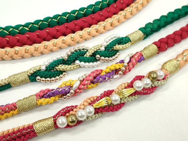 ■■■　商品詳細　■■■ ※こちらのお品はまとめての出品となりますので、 汚れ・サイズ等の詳細は記載しておりません。 ご理解の上でのご入札をお願い致します。 大変上質な逸品になります。 お安く出品致しますので、是非この機会にいかがでしょうか？ ■■■　注意事項　■■■ ■モニター発色の具合により色合いが異なる場合がございます。 ■寸法は多少の誤差が生じる場合がございますのでご了承ください。 ■縫込みの長さが左右非対称の場合は短い部分を記載しております。 左右非対称であってもご返品・お値引き等の保証は出来かねますので、ご了承の上ご購入をお願い致します。 ■シミ等のチェックには注意を払っておりますが、見落としがある場合もございますし、個人の見解も様々ですので神経質な方のご購入はお控えください。 ■箪笥に入っておりました着物や帯なので畳みシワや匂いがあるものもございます。 ■お休みは基本的に土日祝となりますが、その他臨時でお休みする場合がございますのでご了承ください。 ■商品の発送は平日のみの発送となります。 ■夜間と土曜、日曜日はお問い合わせの回答が遅れる場合がございます。 ■当店では、お直し、紋入れ、お手入れ等は承っておりません。 ■生地の状態（ヤケ、経年劣化等）によってはサイズ直しが出来ない場合がございます。 その点もどうかご了承のうえ、ご購入をお願いいたします。 ■弊社で取り扱う商品は一点ものにつき、時期や在庫状況に応じて金額が変更となる場合がございます。 ■検針は行っておりません。予めご了承いただきますようお願いいたします。 ■【洗える着物】と記載のある商品におきましては、商品お届け後に洗濯を行ってしまってからのご返品にはご対応しかねます。 念の為、専門店でのお手入れをお願いいたします。 ■着物のサイズ目安は下記を参考ください↓ ＜女性着物＞　お端折り次第で＋5cm　−1cmが着用可能サイズ 　例）身丈170cmの場合、身長160cm〜175cm ＜男性着物＞　身丈＋約25cm〜27cm程が適応身長 　例）身丈155cmの場合、身長180〜182cm