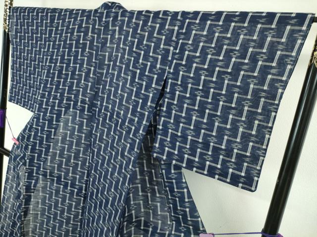 平和屋本店■極上　夏物　沖縄県無形文化財指定　本場八重山上布　麻　絣文様　三越扱い　逸品　DZAA4683kh5