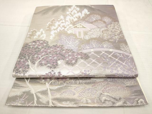 ■■■　サイズ　■■■ 長さ 436cm 幅 31cm程 ■■■　商品詳細　■■■ 【正絹・芯なし】 詳細に関しましては、画像をご確認ください。 大変上質な逸品になります。 お安く出品致しますので、是非この機会にいかがでしょうか？ ■■■　注意事項　■■■ ■モニター発色の具合により色合いが異なる場合がございます。 ■寸法は多少の誤差が生じる場合がございますのでご了承ください。 ■縫込みの長さが左右非対称の場合は短い部分を記載しております。 左右非対称であってもご返品・お値引き等の保証は出来かねますので、ご了承の上ご購入をお願い致します。 ■シミ等のチェックには注意を払っておりますが、見落としがある場合もございますし、個人の見解も様々ですので神経質な方のご購入はお控えください。 ■箪笥に入っておりました着物や帯なので畳みシワや匂いがあるものもございます。 ■お休みは基本的に土日祝となりますが、その他臨時でお休みする場合がございますのでご了承ください。 ■商品の発送は平日のみの発送となります。 ■夜間と土曜、日曜日はお問い合わせの回答が遅れる場合がございます。 ■当店では、お直し、紋入れ、お手入れ等は承っておりません。 ■生地の状態（ヤケ、経年劣化等）によってはサイズ直しが出来ない場合がございます。 その点もどうかご了承のうえ、ご購入をお願いいたします。 ■弊社で取り扱う商品は一点ものにつき、時期や在庫状況に応じて金額が変更となる場合がございます。 ■検針は行っておりません。予めご了承いただきますようお願いいたします。 ■【洗える着物】と記載のある商品におきましては、商品お届け後に洗濯を行ってしまってからのご返品にはご対応しかねます。 念の為、専門店でのお手入れをお願いいたします。 ■着物のサイズ目安は下記を参考ください↓ ＜女性着物＞　お端折り次第で＋5cm　−1cmが着用可能サイズ 　例）身丈170cmの場合、身長160cm〜175cm ＜男性着物＞　身丈＋約25cm〜27cm程が適応身長 　例）身丈155cmの場合、身長180〜182cm