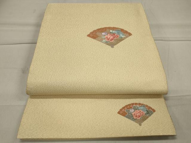■■■　サイズ　■■■ 長さ 432cm 幅 31cm程 ■■■　商品詳細　■■■ 【正絹】 詳細に関しましては、画像をご確認ください。 大変上質な逸品になります。 お安く出品致しますので、是非この機会にいかがでしょうか？ ■■■　注意事項　■■■ ■モニター発色の具合により色合いが異なる場合がございます。 ■寸法は多少の誤差が生じる場合がございますのでご了承ください。 ■縫込みの長さが左右非対称の場合は短い部分を記載しております。 左右非対称であってもご返品・お値引き等の保証は出来かねますので、ご了承の上ご購入をお願い致します。 ■シミ等のチェックには注意を払っておりますが、見落としがある場合もございますし、個人の見解も様々ですので神経質な方のご購入はお控えください。 ■箪笥に入っておりました着物や帯なので畳みシワや匂いがあるものもございます。 ■お休みは基本的に土日祝となりますが、その他臨時でお休みする場合がございますのでご了承ください。 ■商品の発送は平日のみの発送となります。 ■夜間と土曜、日曜日はお問い合わせの回答が遅れる場合がございます。 ■当店では、お直し、紋入れ、お手入れ等は承っておりません。 ■生地の状態（ヤケ、経年劣化等）によってはサイズ直しが出来ない場合がございます。 その点もどうかご了承のうえ、ご購入をお願いいたします。 ■弊社で取り扱う商品は一点ものにつき、時期や在庫状況に応じて金額が変更となる場合がございます。 ■検針は行っておりません。予めご了承いただきますようお願いいたします。 ■【洗える着物】と記載のある商品におきましては、商品お届け後に洗濯を行ってしまってからのご返品にはご対応しかねます。 念の為、専門店でのお手入れをお願いいたします。 ■着物のサイズ目安は下記を参考ください↓ ＜女性着物＞　お端折り次第で＋5cm　−1cmが着用可能サイズ 　例）身丈170cmの場合、身長160cm〜175cm ＜男性着物＞　身丈＋約25cm〜27cm程が適応身長 　例）身丈155cmの場合、身長180〜182cm