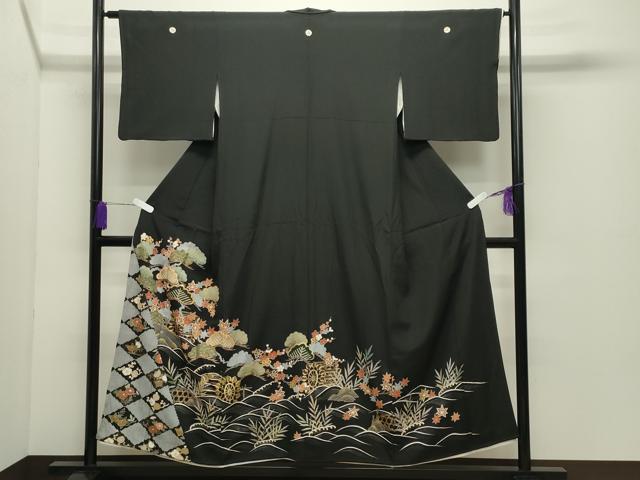 平和屋着物●創業460年・千總　黒留袖　駒刺繍　浜松水車草花文　金彩　正絹　逸品　CABC8229gh