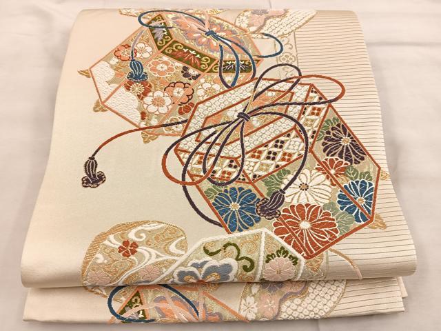 其它 - 平和屋着物●六通柄袋帯　唐織　貝桶花文　金糸　正絹　逸品　BAAW6735mz