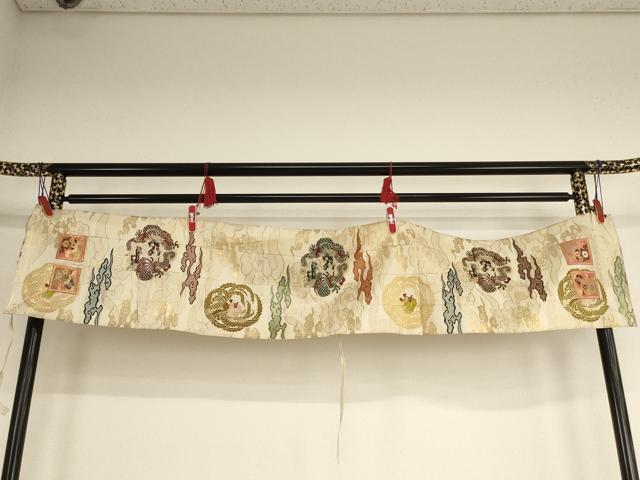 ■■■　サイズ　■■■ 縦 30cm 横 157.5cm ■■■　商品詳細　■■■ 状態は参考画像のように傷みや汚れがございます。 大変上質な逸品になります。 お安く出品致しますので、是非この機会にいかがでしょうか？ ■■■　注意事項　■■...