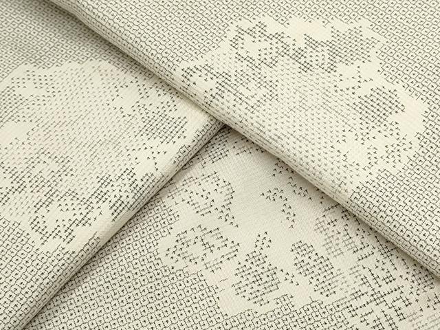 平和屋着物●本場大島紬　白大島　120亀甲　草花丸文　正絹　逸品　CAAS0240th