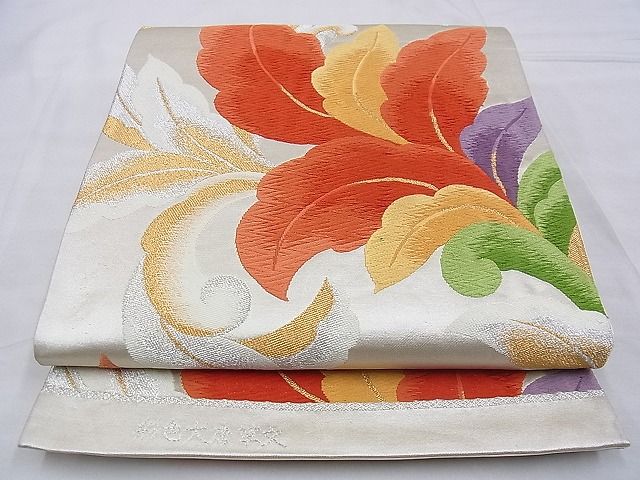 平和屋着物◎六通柄袋帯　唐織　彩色大唐草文　金銀糸　逸品　BAAE2512ph