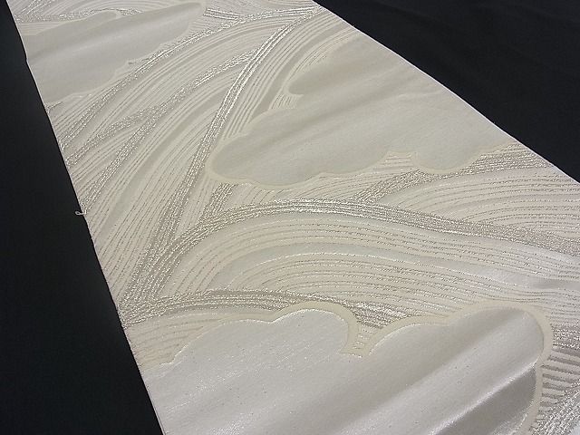 平和屋着物■六通柄袋帯　唐織　雲取り吉祥文　銀糸　逸品　n-mz4885