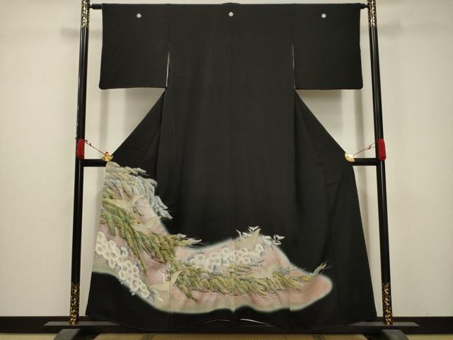 平和屋着物■豪華黒留袖　駒刺繍　飛鶴浜松文　暈し染め　金銀彩　正絹　逸品　AABB8992sx