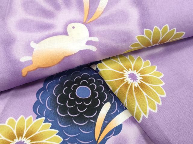 ■■■　サイズ　■■■ 身丈 159cm（肩から） 裄丈 64.5cm 袖丈 47.5cm　縫込み 1cm 袖幅 33.5cm 前幅 23.5cm 後幅 28.5cm 着物縫いこみ 内揚げ 1cm 裄 お袖側 約1.5cm　身頃側 約1cm ■■■　商品詳細　■■■ 【綿】 状態は接写画像のように表地所々に薄い汚れがございます。 大変上質な逸品になりますのでぜひお手入れをされてお召しになられてはいかがでしょうか。 お安く出品致しますので、是非この機会にいかがでしょうか？ ■■■　注意事項　■■■ ■モニター発色の具合により色合いが異なる場合がございます。 ■寸法は多少の誤差が生じる場合がございますのでご了承ください。 ■縫込みの長さが左右非対称の場合は短い部分を記載しております。 左右非対称であってもご返品・お値引き等の保証は出来かねますので、ご了承の上ご購入をお願い致します。 ■シミ等のチェックには注意を払っておりますが、見落としがある場合もございますし、個人の見解も様々ですので神経質な方のご購入はお控えください。 ■箪笥に入っておりました着物や帯なので畳みシワや匂いがあるものもございます。 ■お休みは基本的に土日祝となりますが、その他臨時でお休みする場合がございますのでご了承ください。 ■商品の発送は平日のみの発送となります。 ■夜間と土曜、日曜日はお問い合わせの回答が遅れる場合がございます。 ■当店では、お直し、紋入れ、お手入れ等は承っておりません。 ■生地の状態（ヤケ、経年劣化等）によってはサイズ直しが出来ない場合がございます。 その点もどうかご了承のうえ、ご購入をお願いいたします。 ■弊社で取り扱う商品は一点ものにつき、時期や在庫状況に応じて金額が変更となる場合がございます。 ■検針は行っておりません。予めご了承いただきますようお願いいたします。 ■【洗える着物】と記載のある商品におきましては、商品お届け後に洗濯を行ってしまってからのご返品にはご対応しかねます。 念の為、専門店でのお手入れをお願いいたします。 ■写真に写っている物が全てになります。それ以外の付属品はございませんのでご了承ください。 ■着物のサイズ目安は下記を参考ください↓ ＜女性着物＞　お端折り次第で＋5cm　－1cmが着用可能サイズ 　例）身丈170cmの場合、身長160cm～175cm ＜男性着物＞　身丈＋約25cm～27cm程が適応身長 　例）身丈155cmの場合、身長180～182cm