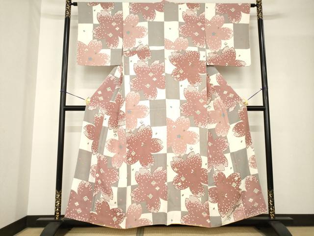 平和屋着物●上質な小紋　市松桜文　正絹　逸品　AABH5884ck