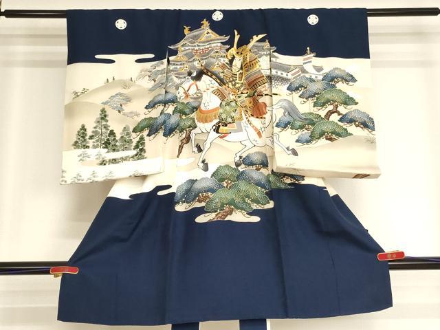 ■■■　サイズ　■■■ 【着物】 身丈 96.5cm（肩から） 裄丈 46cm 袖丈 56.5cm ■■■　商品詳細　■■■ 産着【正絹・五つ紋】の状態は接写画像のように表地・胴裏に汚れがございます。 長襦袢【化繊】の状態は接写画像のように表地・裏地に汚れがございます。 大変上質な逸品になりますので、 ぜひお手入れをされてお召しになられてはいかがでしょうか。 お安く出品致しますので、是非この機会にいかがでしょうか？ ※長襦袢は着物とセットになっております ■■■　注意事項　■■■ ■モニター発色の具合により色合いが異なる場合がございます。 ■寸法は多少の誤差が生じる場合がございますのでご了承ください。 ■縫込みの長さが左右非対称の場合は短い部分を記載しております。 左右非対称であってもご返品・お値引き等の保証は出来かねますので、ご了承の上ご購入をお願い致します。 ■シミ等のチェックには注意を払っておりますが、見落としがある場合もございますし、個人の見解も様々ですので神経質な方のご購入はお控えください。 ■箪笥に入っておりました着物や帯なので畳みシワや匂いがあるものもございます。 ■お休みは基本的に土日祝となりますが、その他臨時でお休みする場合がございますのでご了承ください。 ■商品の発送は平日のみの発送となります。 ■夜間と土曜、日曜日はお問い合わせの回答が遅れる場合がございます。 ■当店では、お直し、紋入れ、お手入れ等は承っておりません。 ■生地の状態（ヤケ、経年劣化等）によってはサイズ直しが出来ない場合がございます。 その点もどうかご了承のうえ、ご購入をお願いいたします。 ■弊社で取り扱う商品は一点ものにつき、時期や在庫状況に応じて金額が変更となる場合がございます。 ■検針は行っておりません。予めご了承いただきますようお願いいたします。 ■【洗える着物】と記載のある商品におきましては、商品お届け後に洗濯を行ってしまってからのご返品にはご対応しかねます。 念の為、専門店でのお手入れをお願いいたします。 ■写真に写っている物が全てになります。それ以外の付属品はございませんのでご了承ください。 ■状態に関する写真につきましては、掲載可能な写真枚数に限りがあるため、各箇所につき1枚参考画像を掲載しております。 ■着物のサイズ目安は下記を参考ください↓ ＜女性着物＞　お端折り次第で＋5cm　−1cmが着用可能サイズ 　例）身丈170cmの場合、身長160cm〜175cm ＜男性着物＞　身丈＋約25cm〜27cm程が適応身長 　例）身丈155cmの場合、身長180〜182cm