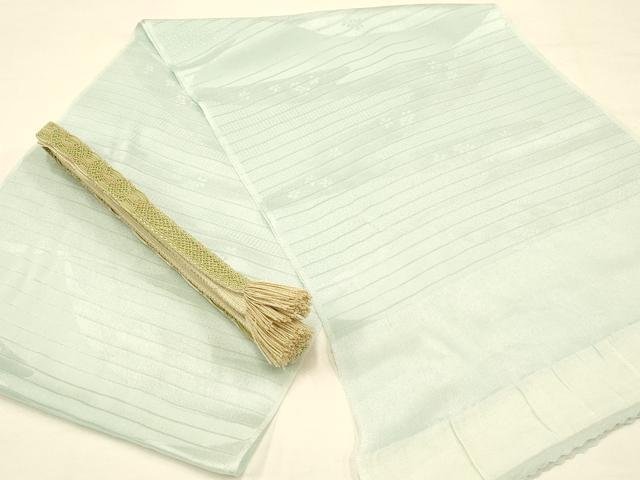 ■■■　商品詳細　■■■ 状態は特に目立ったシミ汚れなどもなく大変良い状態です。 大変上質な逸品になります。 お安く出品致しますので、是非この機会にいかがでしょうか？ ■■■　注意事項　■■■ ■モニター発色の具合により色合いが異なる場合がございます。 ■寸法は多少の誤差が生じる場合がございますのでご了承ください。 ■縫込みの長さが左右非対称の場合は短い部分を記載しております。 左右非対称であってもご返品・お値引き等の保証は出来かねますので、ご了承の上ご購入をお願い致します。 ■シミ等のチェックには注意を払っておりますが、見落としがある場合もございますし、個人の見解も様々ですので神経質な方のご購入はお控えください。 ■箪笥に入っておりました着物や帯なので畳みシワや匂いがあるものもございます。 ■お休みは基本的に土日祝となりますが、その他臨時でお休みする場合がございますのでご了承ください。 ■商品の発送は平日のみの発送となります。 ■夜間と土曜、日曜日はお問い合わせの回答が遅れる場合がございます。 ■当店では、お直し、紋入れ、お手入れ等は承っておりません。 ■生地の状態（ヤケ、経年劣化等）によってはサイズ直しが出来ない場合がございます。 その点もどうかご了承のうえ、ご購入をお願いいたします。 ■弊社で取り扱う商品は一点ものにつき、時期や在庫状況に応じて金額が変更となる場合がございます。 ■検針は行っておりません。予めご了承いただきますようお願いいたします。 ■【洗える着物】と記載のある商品におきましては、商品お届け後に洗濯を行ってしまってからのご返品にはご対応しかねます。 念の為、専門店でのお手入れをお願いいたします。 ■着物のサイズ目安は下記を参考ください↓ ＜女性着物＞　お端折り次第で＋5?　−10?が着用可能サイズ 　例）身丈170?の場合、身長160?〜175? ＜男性着物＞　身丈＋約25?〜27?程が適応身長 　例）身丈155?の場合、身長180〜182?