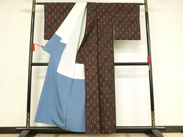 平和屋着物●本場琉球紬　泥染　手織り　七宝　証紙付き　正絹　逸品　AAAX0381np