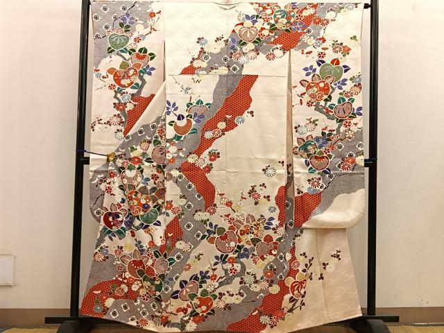 平和屋着物■豪華振袖 駒刺繍 枝花文 金彩 正絹 逸品 BAAV0727mz