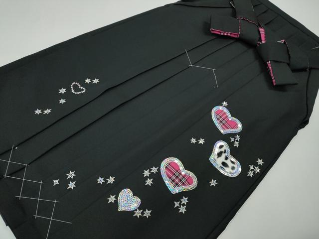 Kimono - 平和屋着物●女性　行灯袴　ラインストーン　スパンコール　ハート　星　黒地　洗える着物　未使用　CABE7023ut