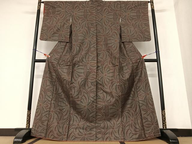 平和屋着物●本場大島紬　泥染め　カタス7マルキ　花尽くし　正絹　逸品　AABB6450zg