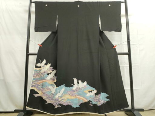 平和屋着物■豪華黒留袖 駒刺繍 流水渡橋飛鶴文 金彩 正絹 逸品 DAAQ7279ud 平和屋着物■豪華黒留袖 駒刺繍 流水渡橋飛鶴文 金彩 正絹 逸品 DAAQ7279ud