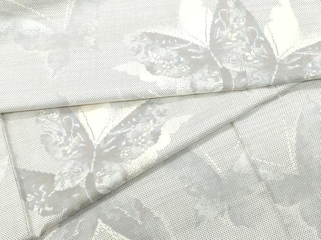 平和屋着物●都喜ヱ門　本場大島紬　白大島　9マルキ　舞蝶花文　藤絹織物謹製　正絹　逸品　CAAS8761vf