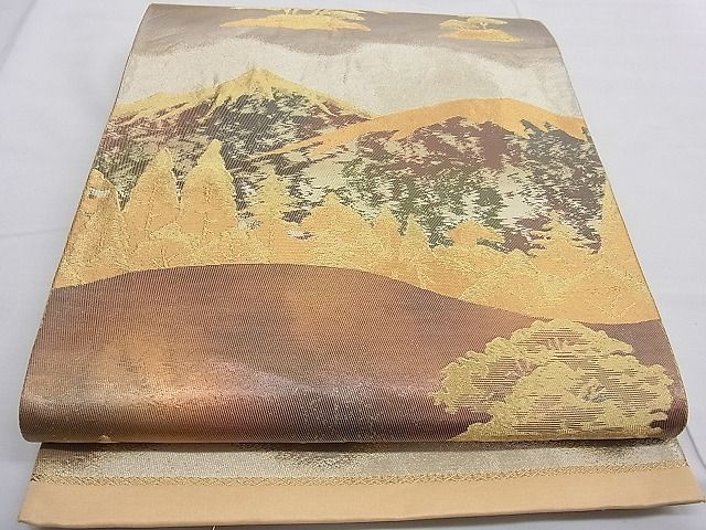 平和屋着物■六通柄袋帯　遠山樹林風景文　金糸　逸品　n-gt2916