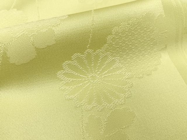■■■　サイズ　■■■ 身丈 158cm（肩から） 裄丈 64cm 袖丈 48cm　縫込み 3cm 袖幅 32cm 前幅 22.5cm 後幅 28cm 着物縫いこみ 内揚げ 0cm 裄 お袖側 約3cm　身頃側 約3cm ■■■　商品詳細　■■■ 【正絹・紋なし】 状態は画像を添付しておりますので、そちらをご確認下さいますよう宜しくお願い致します。 大変上質な逸品になります。 お安く出品致しますので、是非この機会にいかがでしょうか？ ■■■　注意事項　■■■ ■モニター発色の具合により色合いが異なる場合がございます。 ■寸法は多少の誤差が生じる場合がございますのでご了承ください。 ■縫込みの長さが左右非対称の場合は短い部分を記載しております。 左右非対称であってもご返品・お値引き等の保証は出来かねますので、ご了承の上ご購入をお願い致します。 ■シミ等のチェックには注意を払っておりますが、見落としがある場合もございますし、個人の見解も様々ですので神経質な方のご購入はお控えください。 ■箪笥に入っておりました着物や帯なので畳みシワや匂いがあるものもございます。 ■お休みは基本的に土日祝となりますが、その他臨時でお休みする場合がございますのでご了承ください。 ■商品の発送は平日のみの発送となります。 ■夜間と土曜、日曜日はお問い合わせの回答が遅れる場合がございます。 ■当店では、お直し、紋入れ、お手入れ等は承っておりません。 ■生地の状態（ヤケ、経年劣化等）によってはサイズ直しが出来ない場合がございます。 その点もどうかご了承のうえ、ご購入をお願いいたします。 ■弊社で取り扱う商品は一点ものにつき、時期や在庫状況に応じて金額が変更となる場合がございます。 ■検針は行っておりません。予めご了承いただきますようお願いいたします。 ■【洗える着物】と記載のある商品におきましては、商品お届け後に洗濯を行ってしまってからのご返品にはご対応しかねます。 念の為、専門店でのお手入れをお願いいたします。 ■写真に写っている物が全てになります。それ以外の付属品はございませんのでご了承ください。 ■状態に関する写真につきましては、掲載可能な写真枚数に限りがあるため、各箇所につき1枚参考画像を掲載しております。 ■着物のサイズ目安は下記を参考ください↓ ＜女性着物＞　お端折り次第で＋5cm　−1cmが着用可能サイズ 　例）身丈170cmの場合、身長160cm〜175cm ＜男性着物＞　身丈＋約25cm〜27cm程が適応身長 　例）身丈155cmの場合、身長180〜182cm