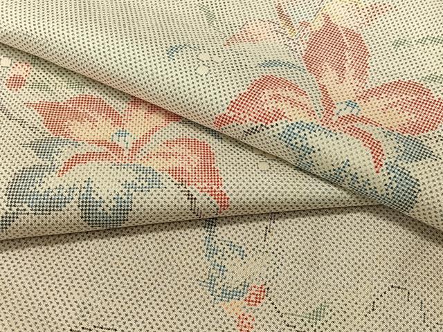 平和屋着物○本場大島紬 白大島 7マルキ 亀甲文様 正絹 逸品