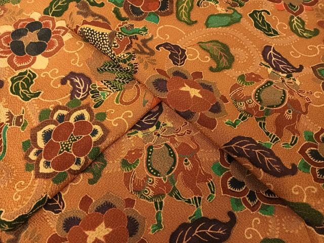 しつけ付き未使用 着物 鳥獣戯画 小紋 【公式通販】